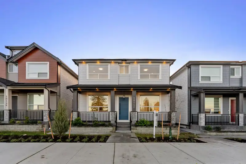 20142 82 AVENUE - photo 1 of 38
