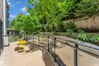 4 13931 FRASER HIGHWAY - thumbnail 3