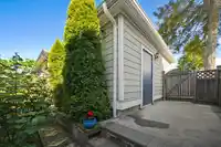 9 1935 MANNING AVENUE - thumbnail 14