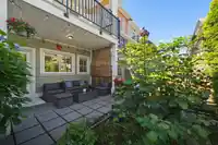 9 1935 MANNING AVENUE - thumbnail 15