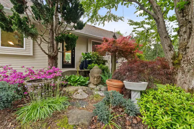 3 47805 EXTROM ROAD - photo 2 of 40