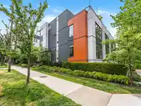 627 VICTORIA DRIVE - thumbnail 1