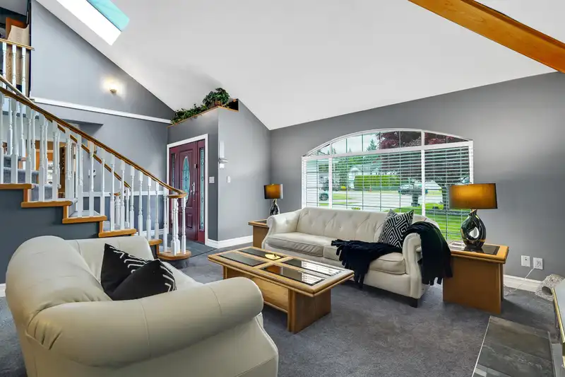 20287 94B AVENUE - photo 3 of 40