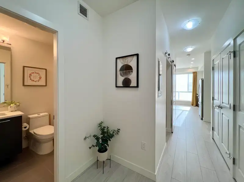 B225 20834 80 AVENUE - photo 4 of 19