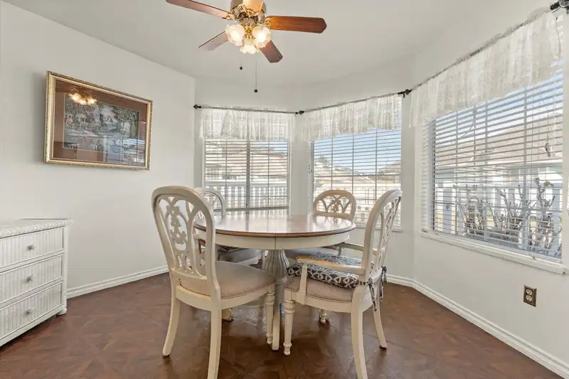 4 1450 MCCALLUM ROAD - photo 3 of 37