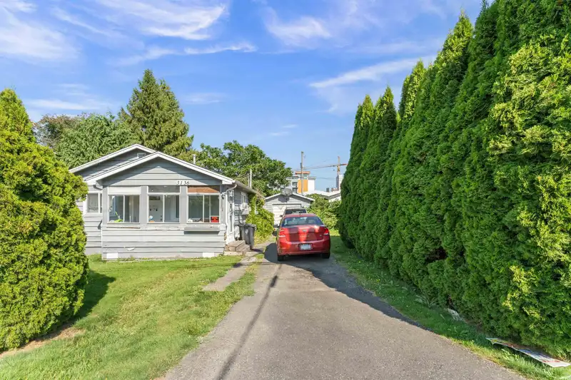 3136 271 STREET - photo 2 of 15