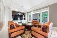 6571 LYNAS LANE - thumbnail 11