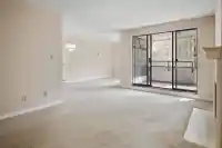 105 1042 NELSON STREET - thumbnail 2