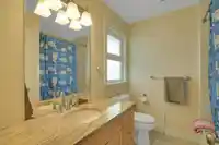 1050 PARKER STREET - thumbnail 29