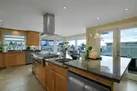 1050 PARKER STREET - thumbnail 9