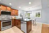 21447 90A AVENUE - thumbnail 9