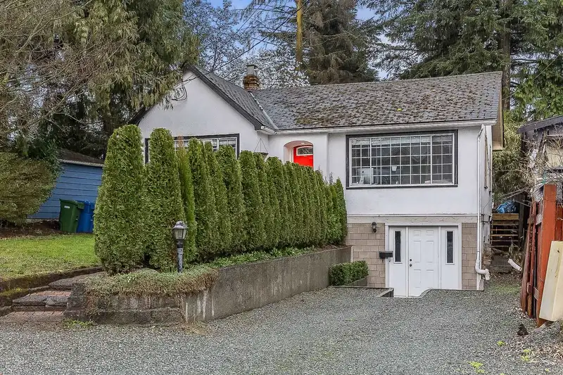 33944 MCCRIMMON DRIVE - photo 2 of 27