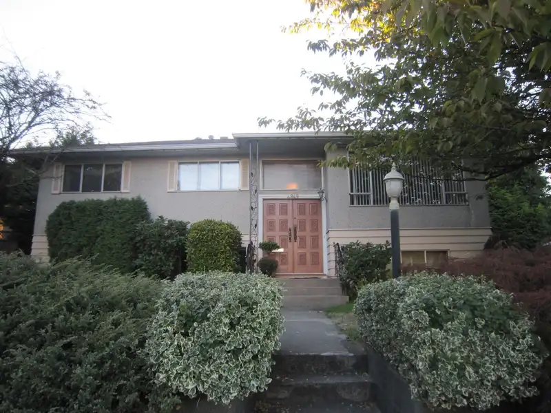 4949 PIONEER AVENUE - photo 1 of 1