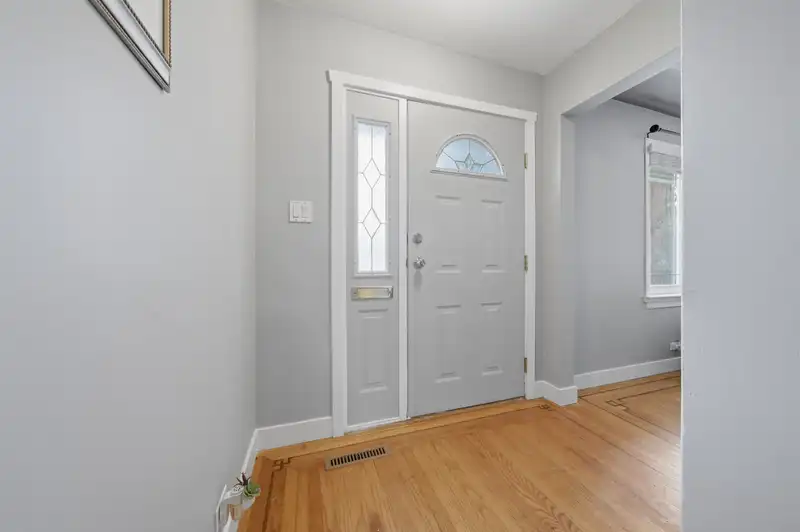 1315 EIGHTH AVENUE - photo 4 of 40