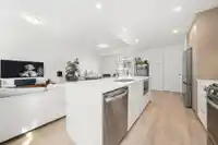 7 6951 204 STREET - thumbnail 14