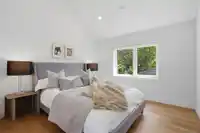 2436 E 20TH AVENUE - thumbnail 3