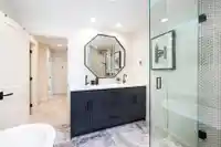 1018 W 19TH STREET - thumbnail 25