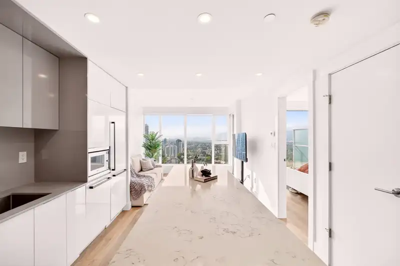 3606 4711 HAZEL STREET - photo 3 of 36