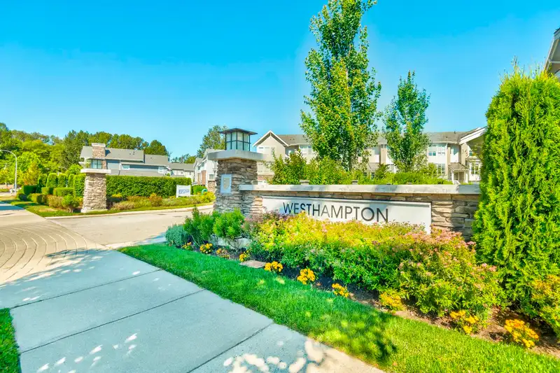 9 5311 ADMIRAL WAY - photo 1 of 40