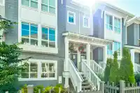 9 5311 ADMIRAL WAY - thumbnail 2