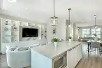 9 5311 ADMIRAL WAY - thumbnail 13