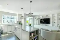 9 5311 ADMIRAL WAY - thumbnail 10