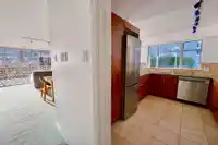 105 2135 ARGYLE AVENUE - thumbnail 19
