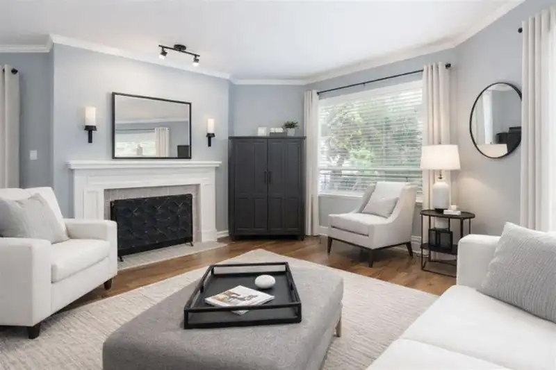 205 7840 MOFFATT ROAD - photo 4 of 6