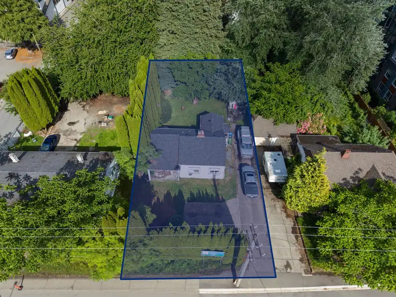 2262 MCCALLUM ROAD - photo 1 of 25