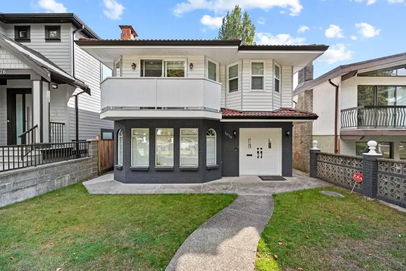 1070 E 40TH AVENUE - photo 1 of 36