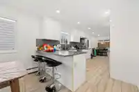 1070 E 40TH AVENUE - thumbnail 11
