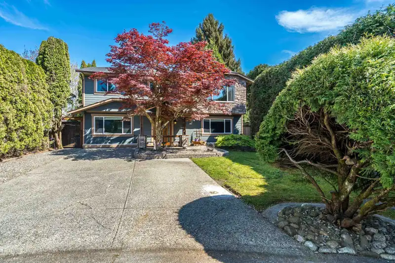 27366 32A AVENUE - photo 1 of 40