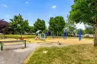 59 18199 70 AVENUE - thumbnail 28