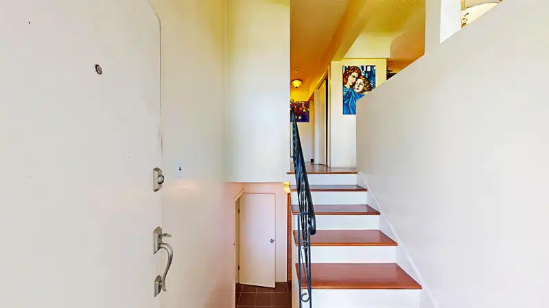 3752 BEATRICE STREET - photo 2 of 20