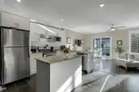 73 15399 GUILDFORD DRIVE - thumbnail 6