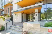 1502 3096 WINDSOR GATE - thumbnail 2