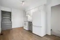 2654 TRIUMPH STREET - thumbnail 6
