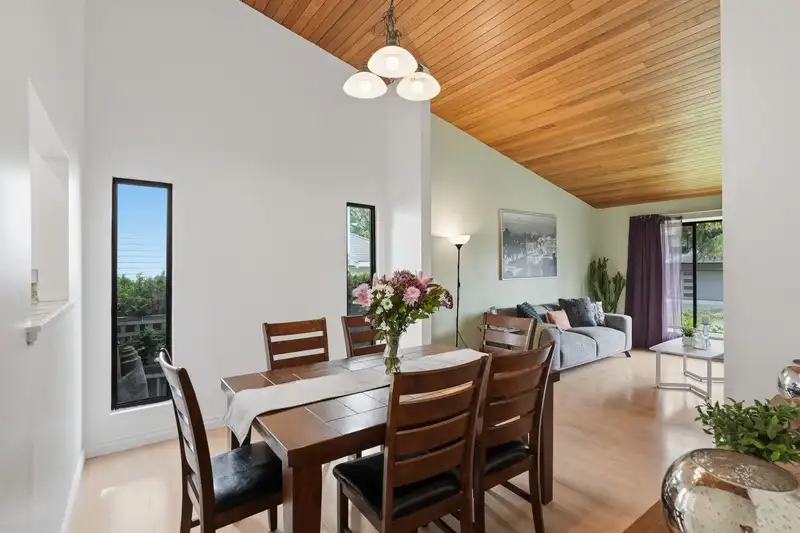11837 ALDERWOOD CRESCENT - photo 3 of 40