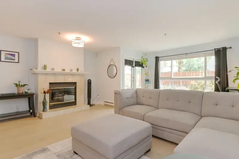106 19721 64 AVENUE - photo 4 of 24