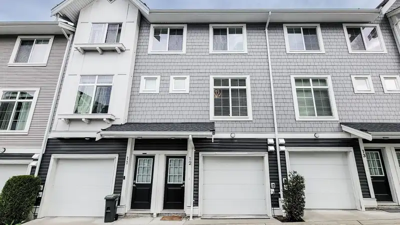12 20180 84 AVENUE - photo 1 of 27