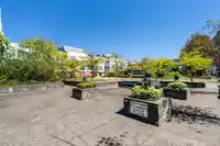 119 7800 ST. ALBANS ROAD - thumbnail 27
