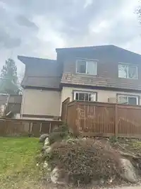 5 313 HIGHLAND WAY - thumbnail 2