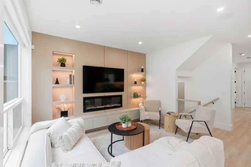 9312 EBOR ROAD - photo 4 of 27