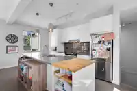 8 8138 204 STREET - thumbnail 12