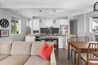 8 8138 204 STREET - thumbnail 5