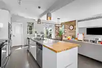 8 8138 204 STREET - thumbnail 8