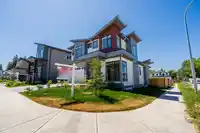 7529 205A STREET - thumbnail 1