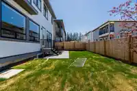 7529 205A STREET - thumbnail 35