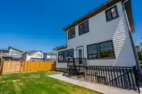 7529 205A STREET - thumbnail 36