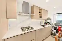 4108 4880 LOUGHEED HIGHWAY - thumbnail 5